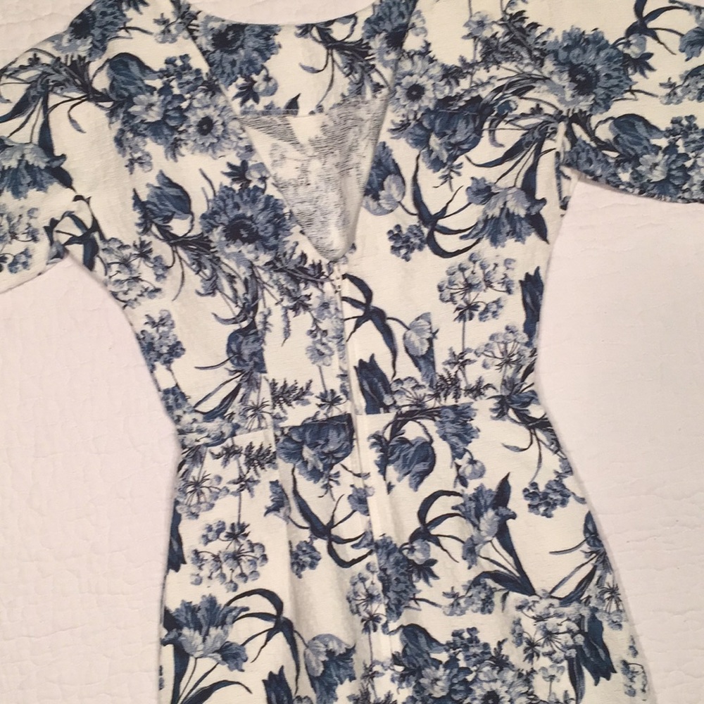 NWOT Sold Out ASOS - Wiggle Dress - Blue Floral - Picture 6 of 8